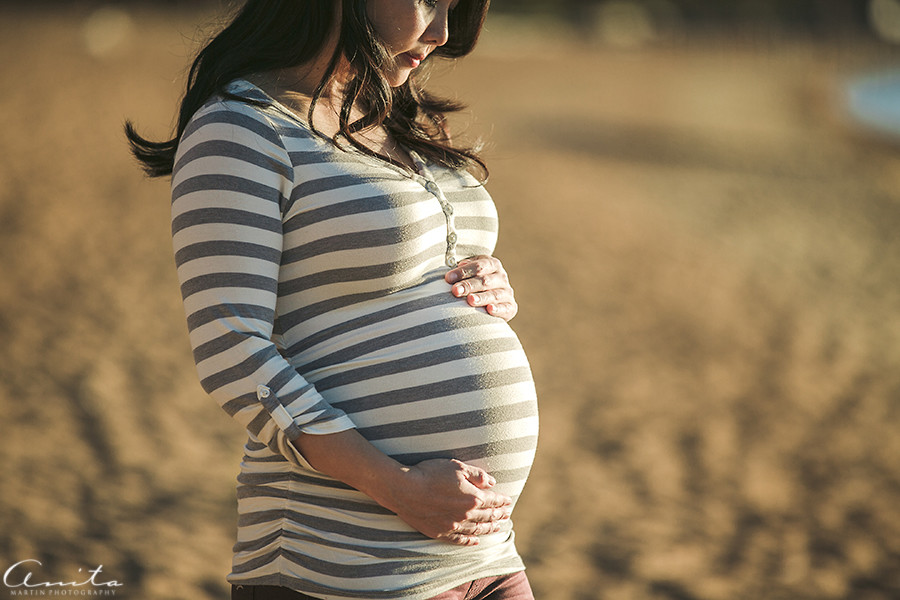 LakeTahoeMaternityBellyBaby008