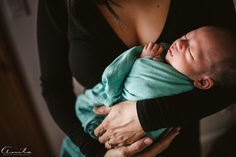 LakeTahoeDocumentaryNewbornPhotographer-013