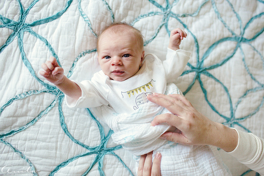 SacramentoFolsomNewbornInHomeSession-001