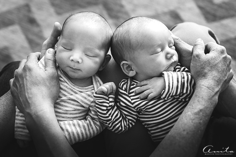 Roseville-Twin-Newborn-Photographer-007
