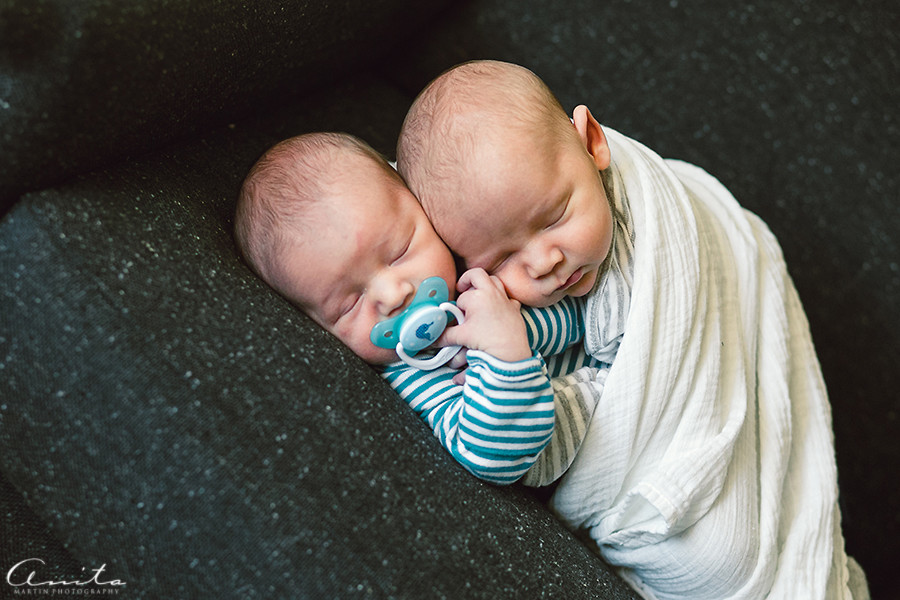 Roseville-Twin-Newborn-Photographer-009