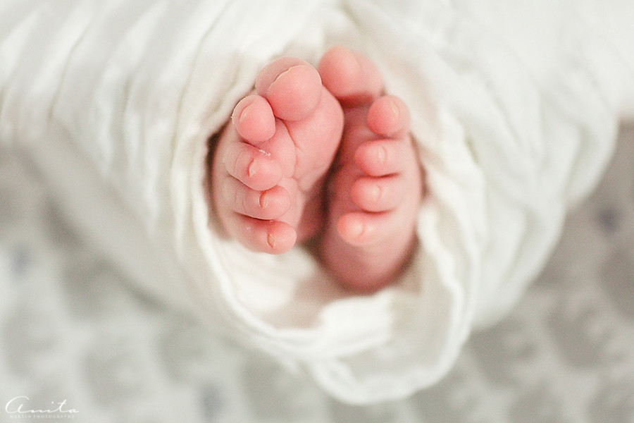 SacramentoNewbornPhotographer-In-Home-002