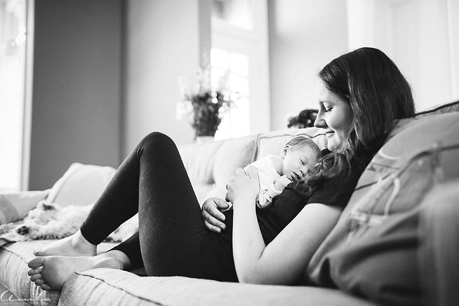 San Francisco In Home Newborn Photographer-009