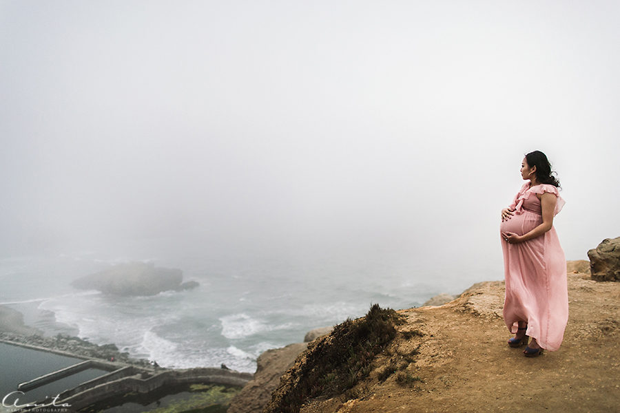 Mission San Francisco Maternity Sutro Baths Foggy Maternity Photographer-010