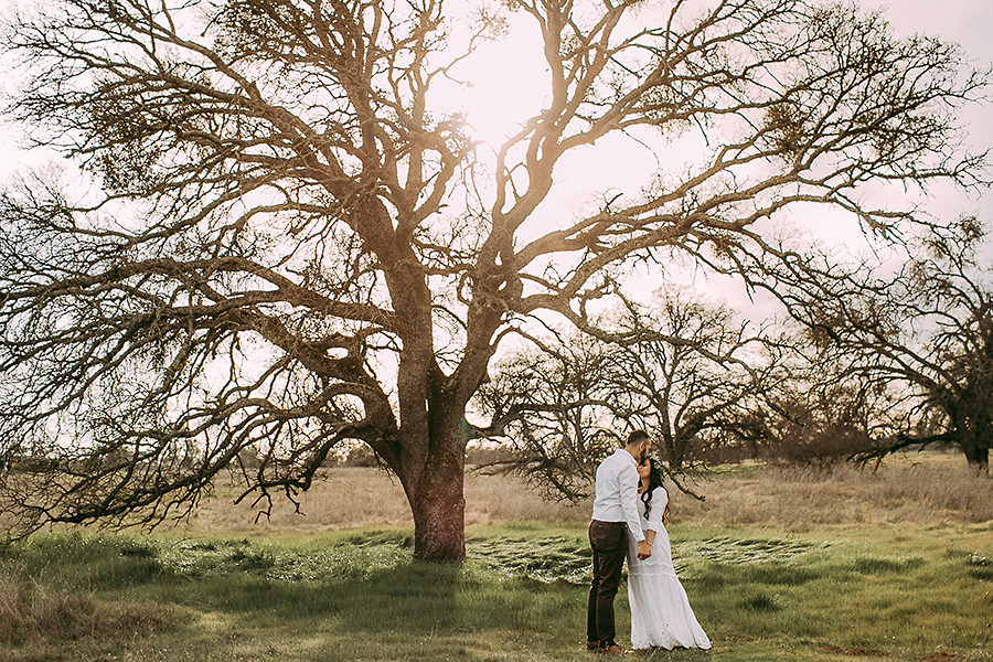 Folsom Maternity Photographer Choosing Location